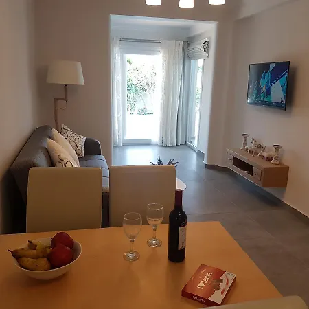 Apartament Paralia Luxury