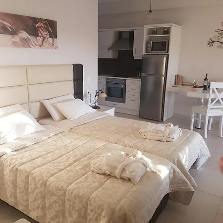 Paralia Luxury Agios Stefanos Avliotes (Corfu)
