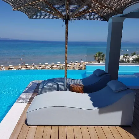 Paralia Luxury شقة آغيوس ستيفانوس