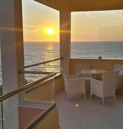 Paralia Luxury * 에이지오스스테파노스