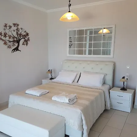 Paralia Luxury דירה *