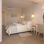 Paralia Luxury *
