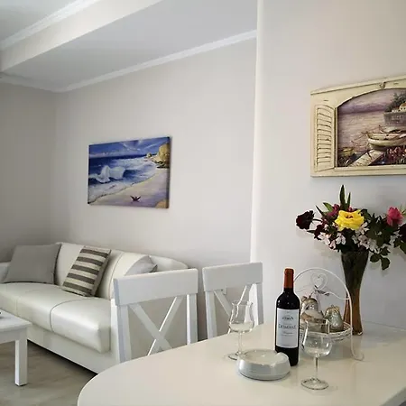 Appartement Paralia Luxury *