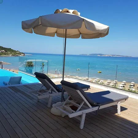 Paralia Luxury