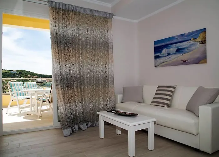 Paralia Luxury Апартаменты *